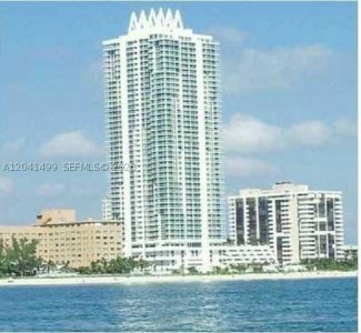 Akoya Apt #1707