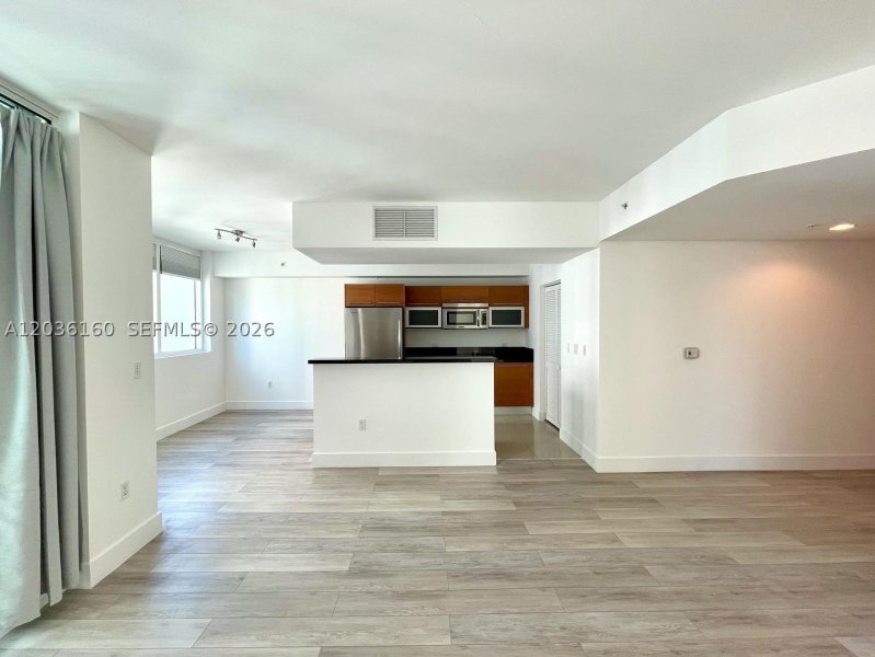 Condo for sale at Vizcayne South Tower 2108