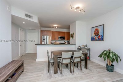 1300 Ponce Apt #500