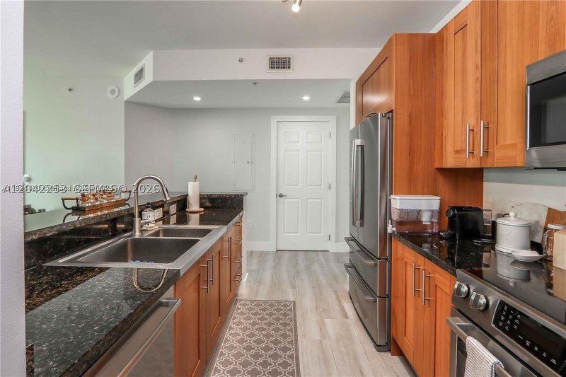 Apartment for rent at 1300 Ponce 500