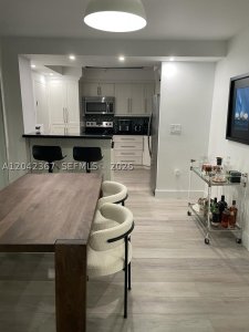 Aluguel de apartamento no Brickell Bay Club 314