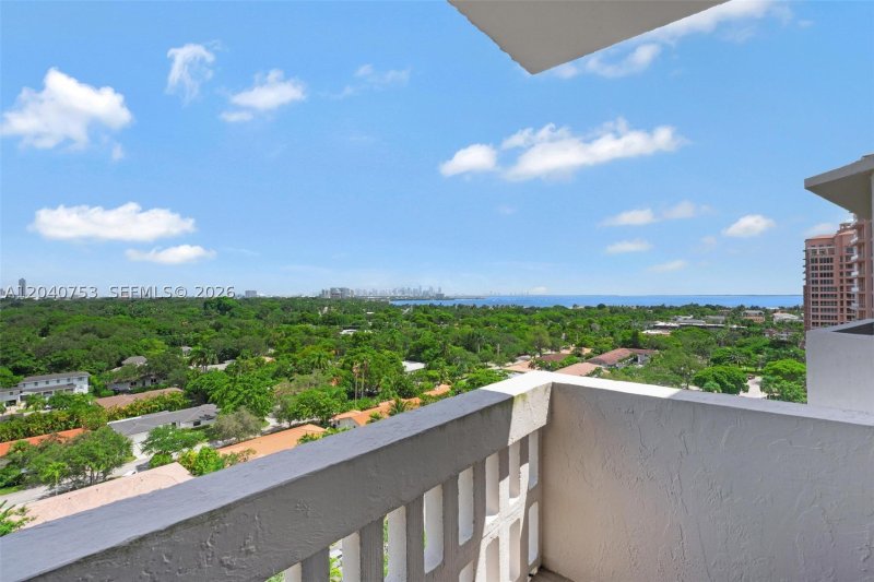 Condo for sale at Gables Waterway Towers PH03