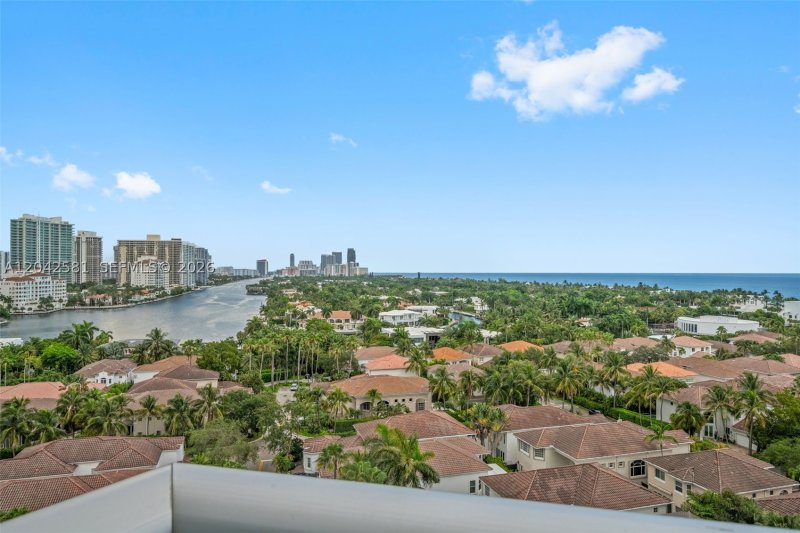 Apartment for rent at Ocean View 1224