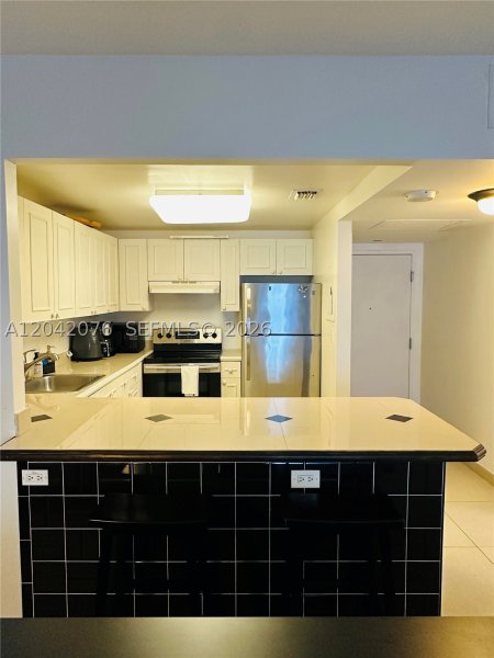 Alquiler de apartamento en Roney Palace 420
