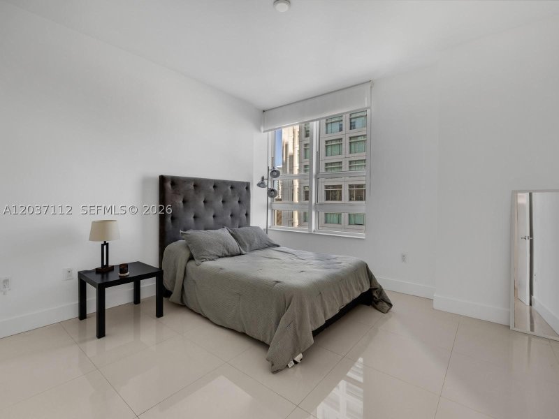 Apartment for rent at The Plaza Tower I 1404