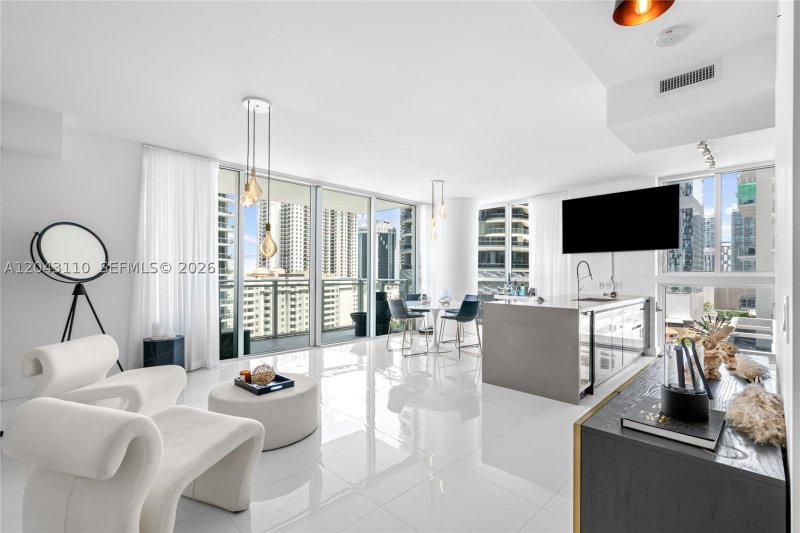 Condo for sale at The Bond 1509