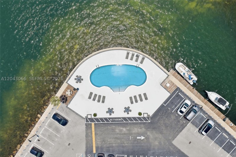 Condo for sale at Majorca Towers 609