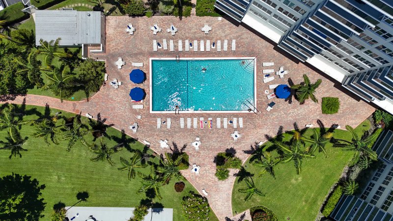 Condo for sale at Coral Ridge Towers East 822