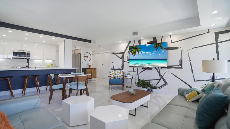 Condo for sale at Coral Ridge Towers East 822
