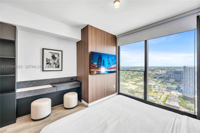 Aluguel de apartamento no E11EVEN Hotel & Residences EXECHPH04