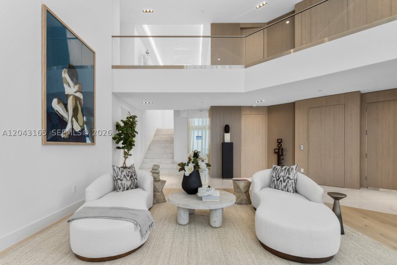 Comprar apartamento en Acqualina Resort & Spa PH5002