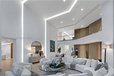 Comprar apartamento no Acqualina Resort & Spa PH5002
