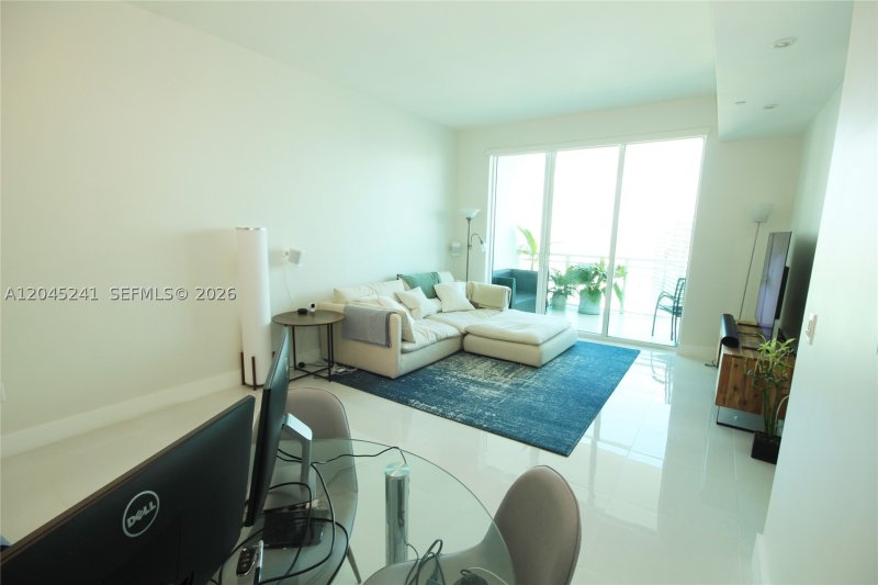 Apartment for rent at The Plaza Tower I 5000