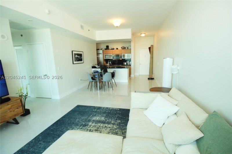 Apartment for rent at The Plaza Tower I 5000