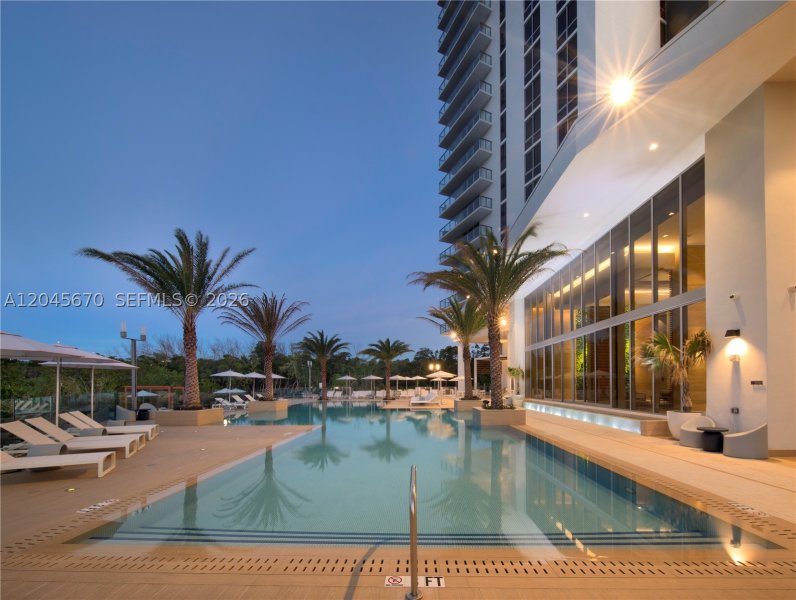 Alquiler de apartamento en The Harbour 2601 +2 PARK