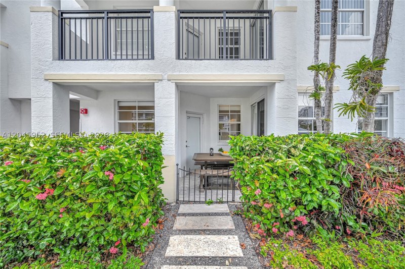 Apartment for rent at Village by the Bay 13104
