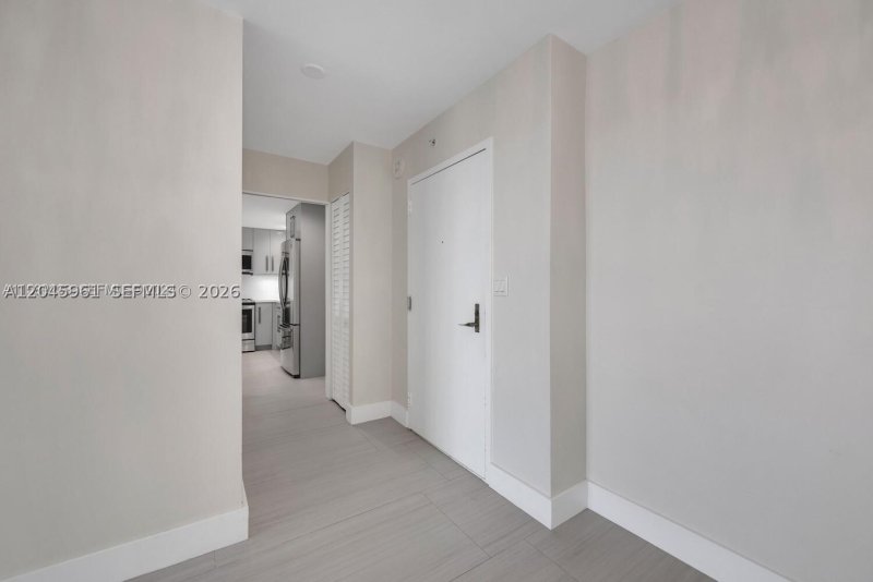 Condo for sale at Biltmore II 618
