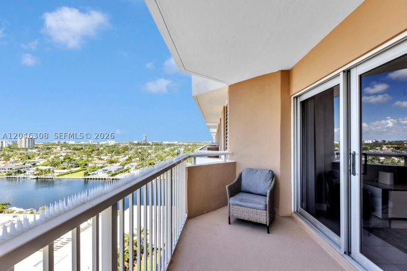 Comprar apartamento en The Hemispheres 14C
