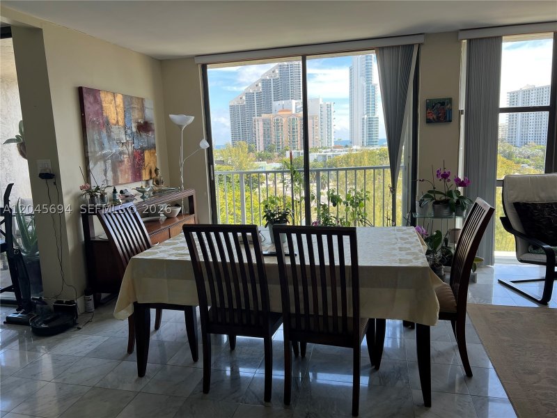 Alquiler de apartamento en Fairview House N902