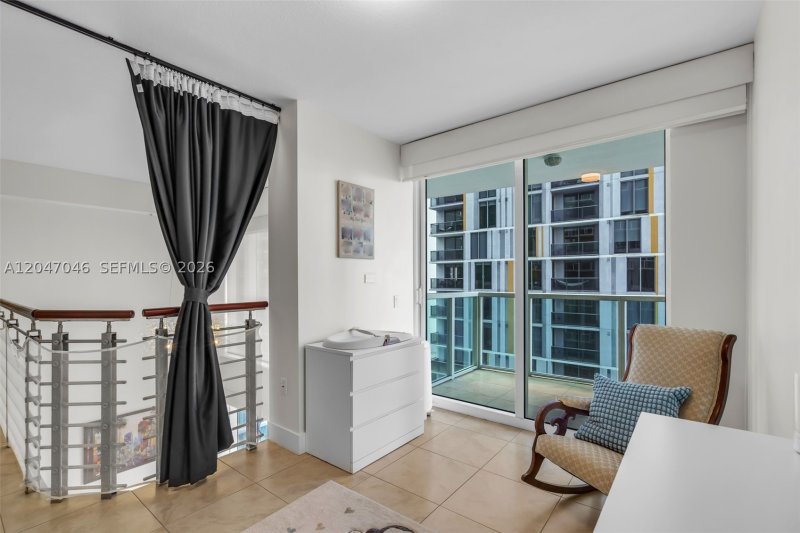 Condo for sale at Brickell on the River South 908