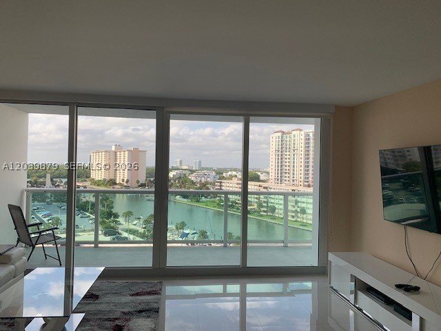 Apartment for rent at Arlen House 904