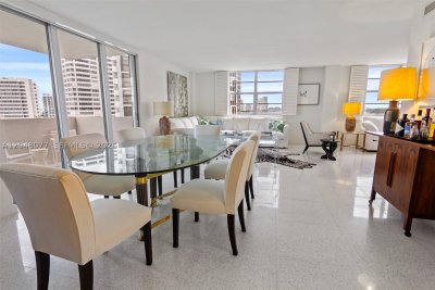 Comprar apartamento en Island Terrace 8H