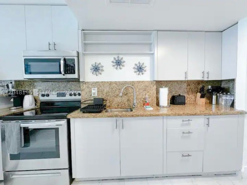 Condo for sale at Aventura Beach Club 545