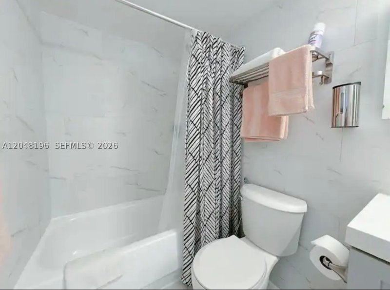 Condo for sale at Aventura Beach Club 545