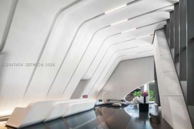 Comprar apartamento en One Thousand Museum 4401