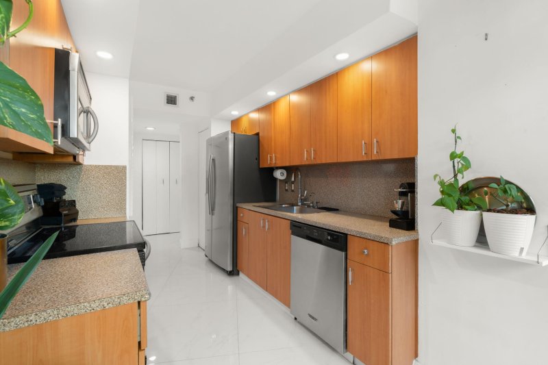 Comprar apartamento en 1000 Williams Island 305
