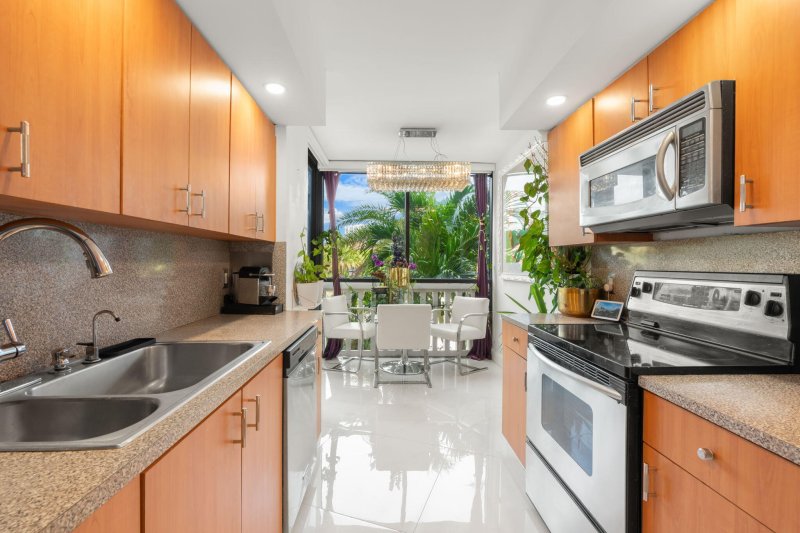 Comprar apartamento en 1000 Williams Island 305