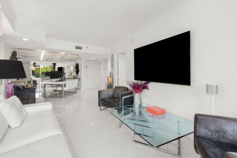 Comprar apartamento en 1000 Williams Island 305