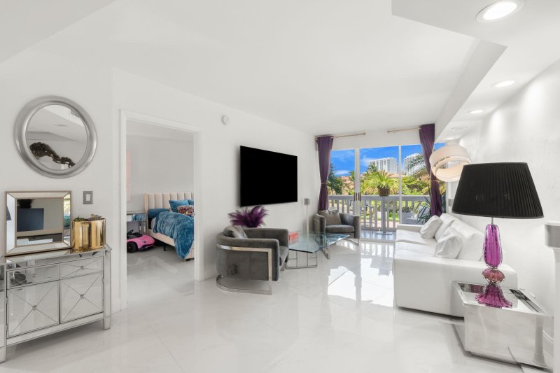 Comprar apartamento en 1000 Williams Island 305