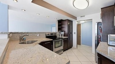 Comprar apartamento no 200 Leslie 722