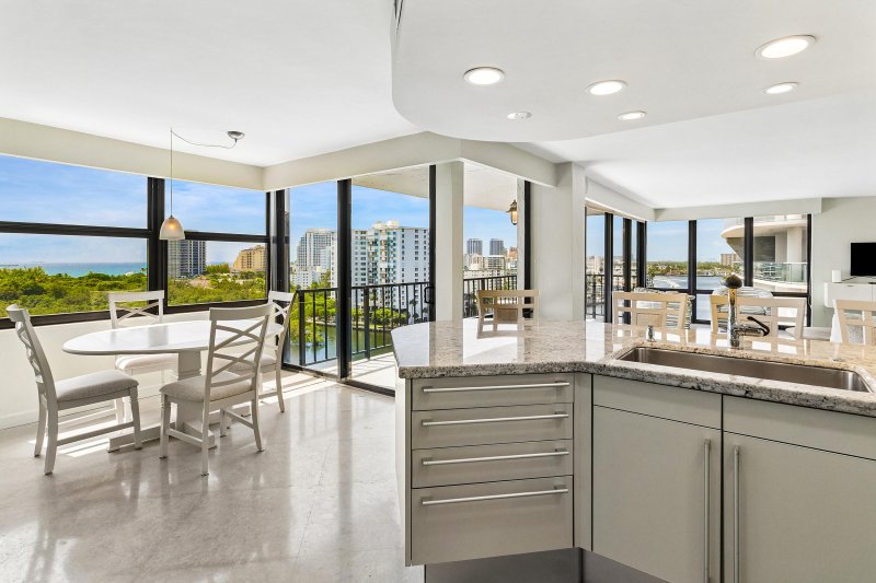 Condo for sale at The Corinthian 12h