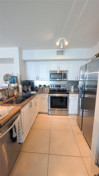 Aluguel de apartamento no Mark on Brickell 2508