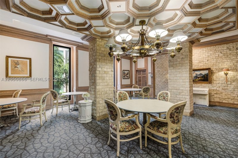 Condo for sale at Maison Grande 517