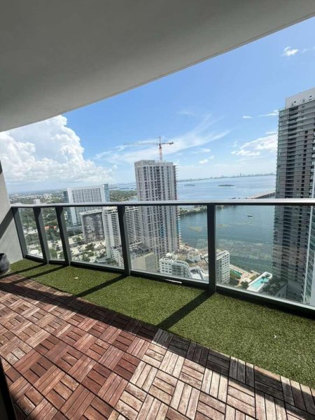 Comprar apartamento en Paraiso Bayviews 3804