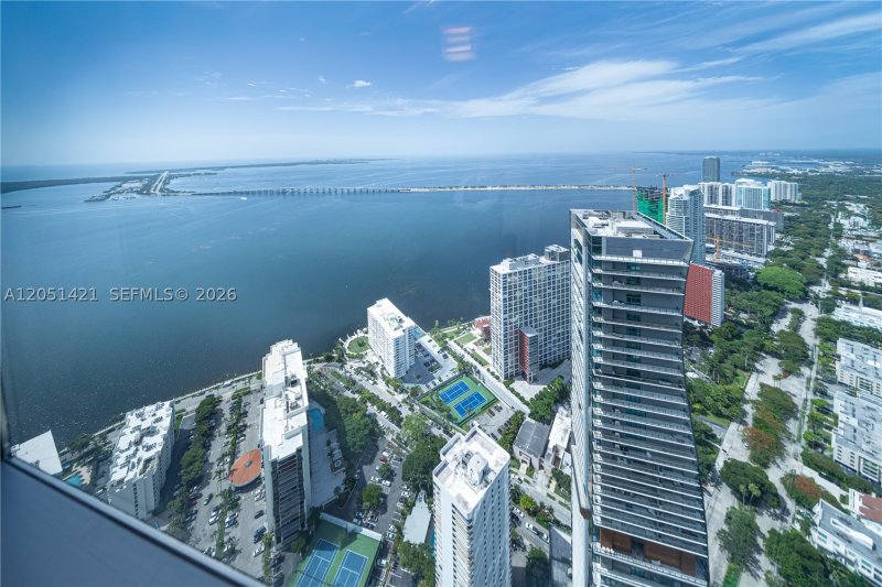 Condo for sale at Four Seasons Millenium Tower I PH3AB