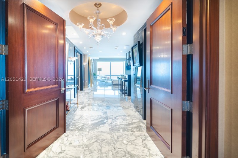 Condo for sale at Four Seasons Millenium Tower I PH3AB