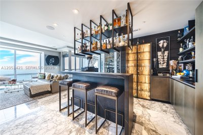 Comprar apartamento en Four Seasons Millenium Tower I PH3AB