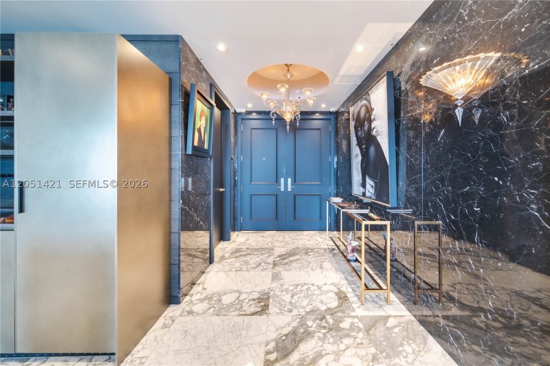 Condo for sale at Four Seasons Millenium Tower I PH3AB