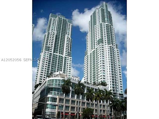 Apartment for rent at Vizcayne Everglades On The Bay 442
