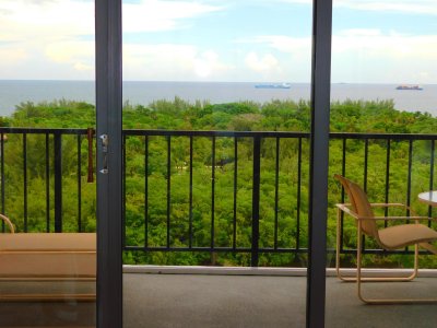 The Corinthian Apt #16e
