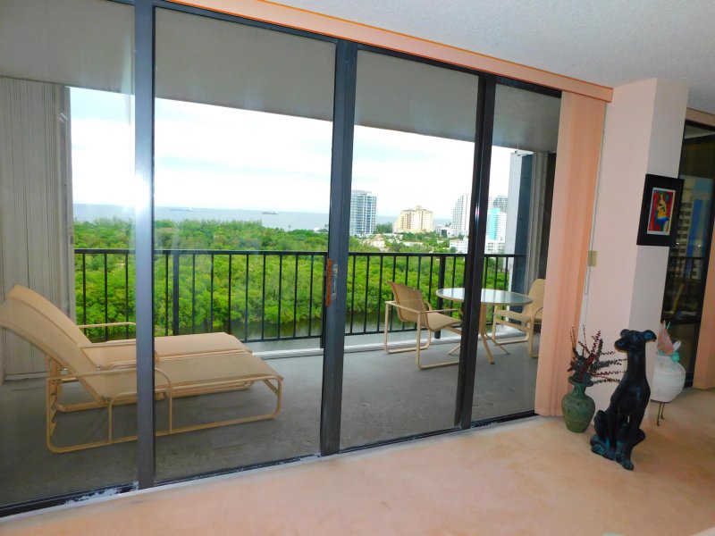 Condo for sale at The Corinthian 16e