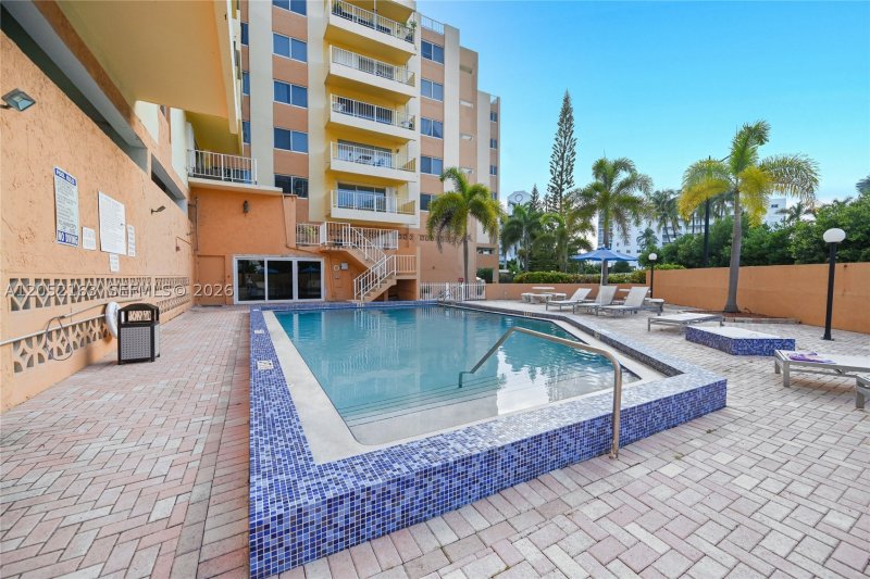 Condo for sale at Marbella Tower 711