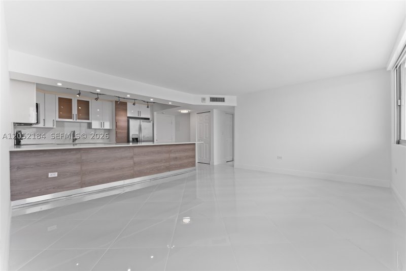 Condo for sale at Burleigh House 1535