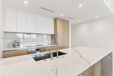 Alquiler de apartamento en One Park Tower by Turnberry 1704