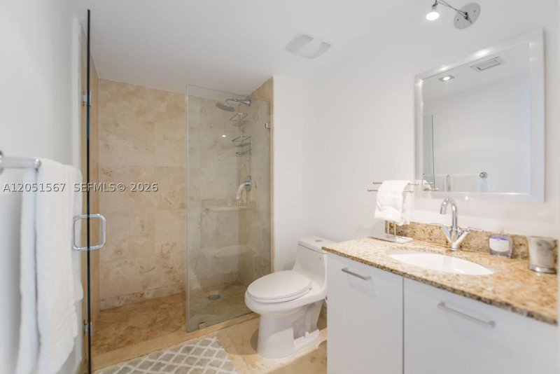 Apartment for rent at Brickell on the River South 2009