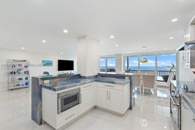 Comprar apartamento en Point of Americas 2804